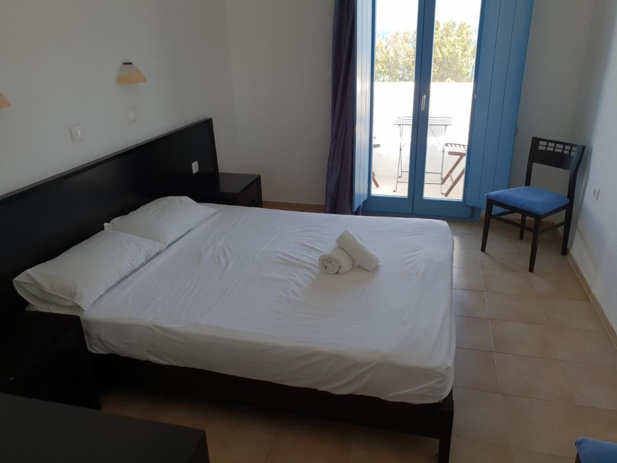 Captain'S Rocks Hotel Chrisi Akti  Exterior foto